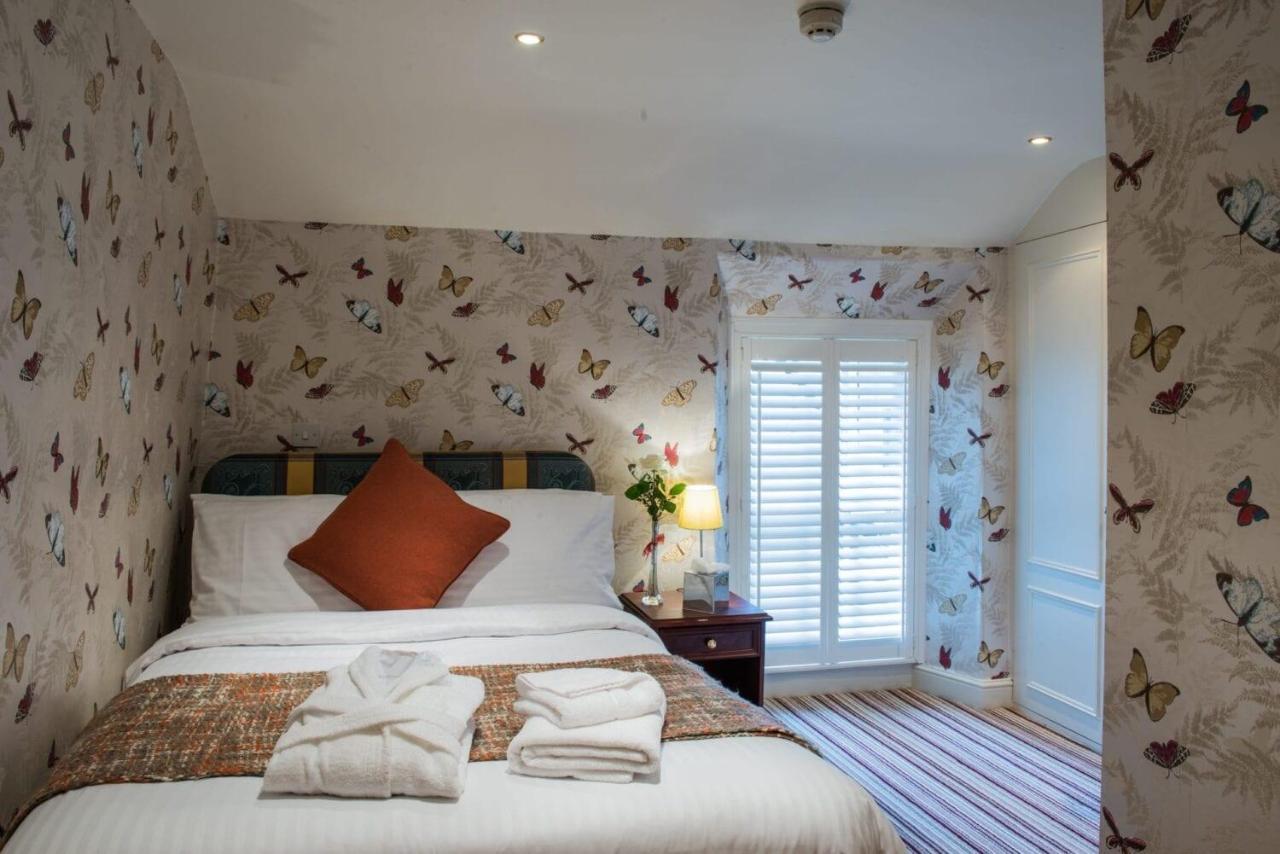 Hotel The Bear, Cowbridge Exterior foto